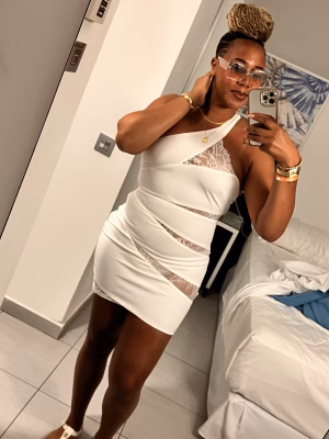Kira Williams - Gallery Image 8