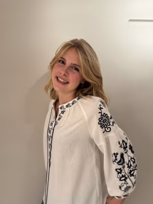 Louisa Luckow - Gallery Image 1