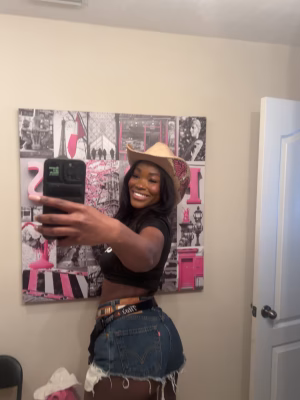 Ebony Spearman - Gallery Image 2