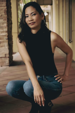 Valerie  Hernandez - Gallery Image 12
