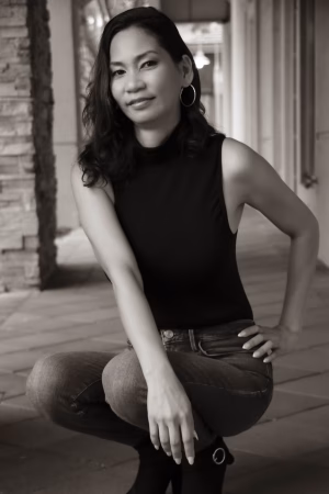 Valerie  Hernandez - Gallery Image 11