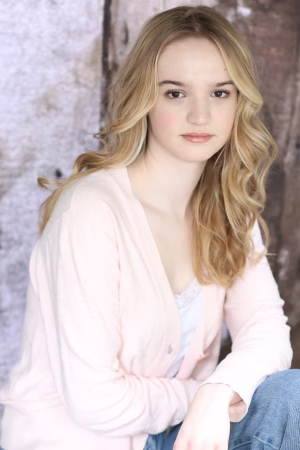 Maggie Krieg - Gallery Image 3