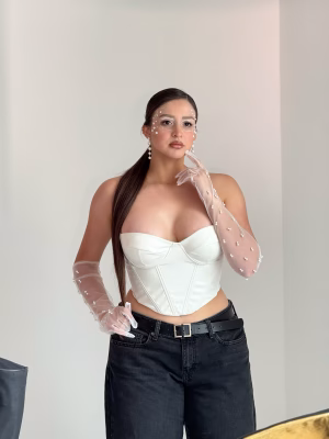 Rebeca  Cova - Gallery Image 3