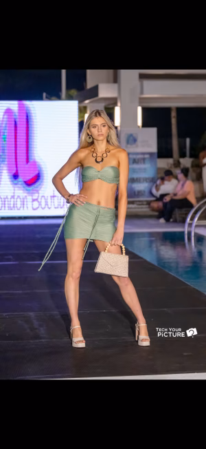 Nicolette Jackowski - Gallery Image 4