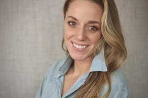Katie Holdaway - Gallery Image 1