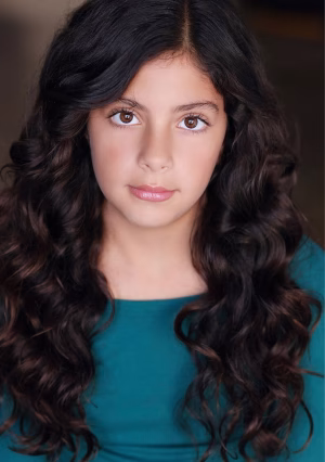 Dunia  Haddad - Gallery Image 3