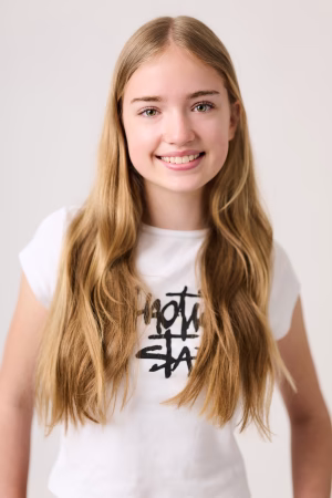 Ida Akker - Gallery Image 3