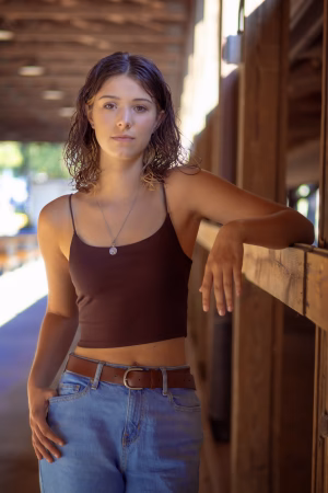 Sarah Crisman - Gallery Image 1