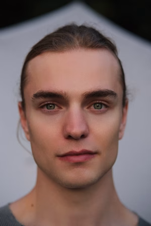 Sky Hofmann - Gallery Image 7