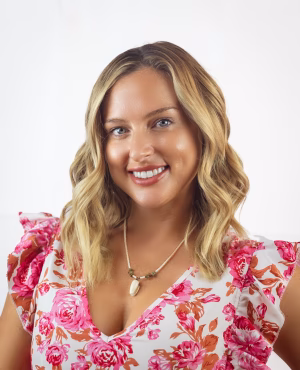 Renee Flowers - Gallery Image 3