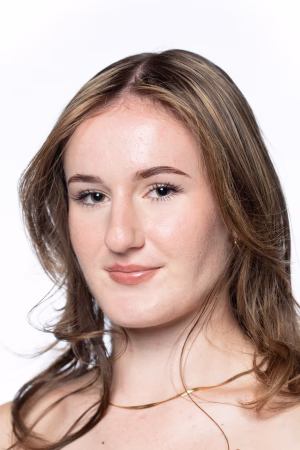 Shikirra Earle - Gallery Image 6